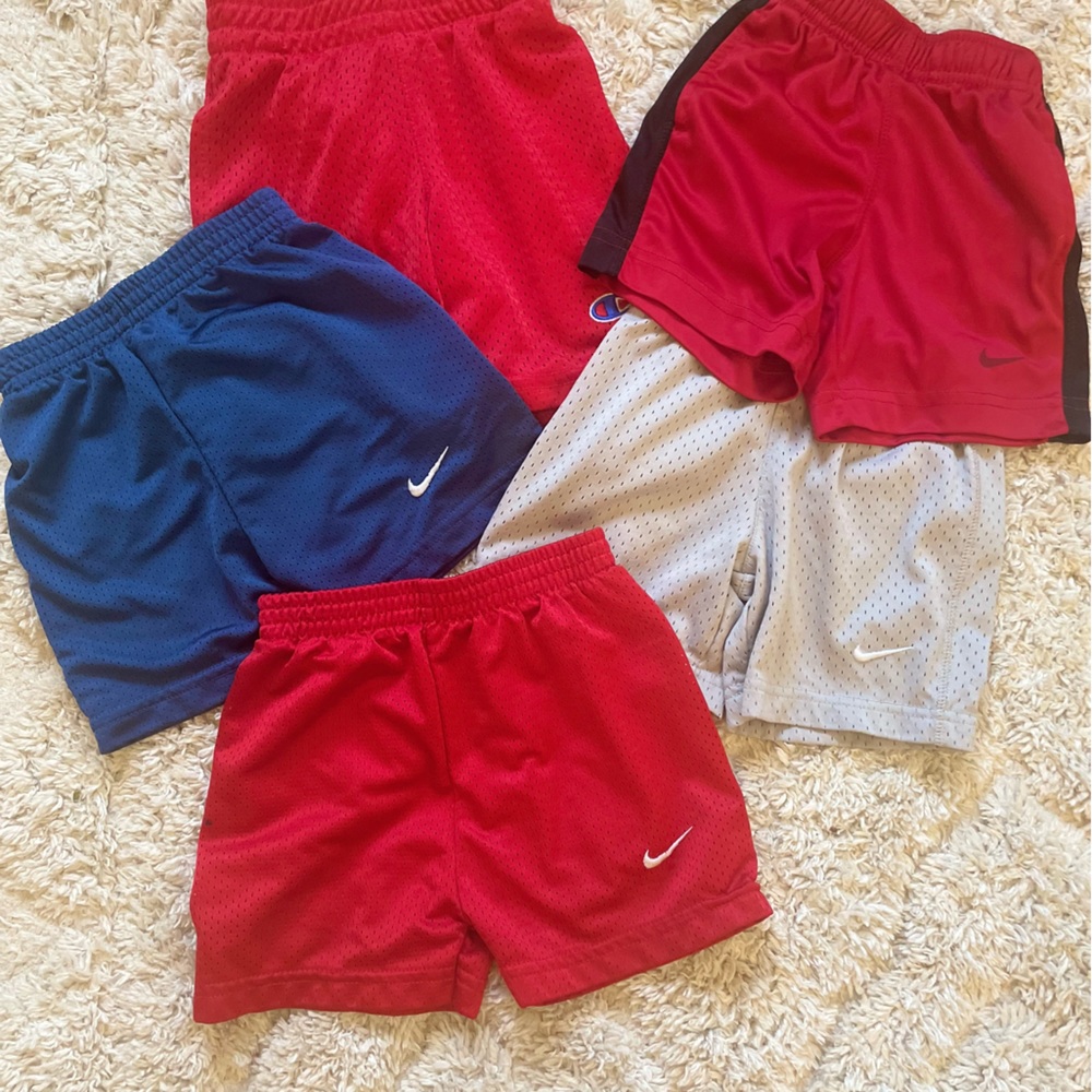 Nike• 2T• 5 shorts •bundle